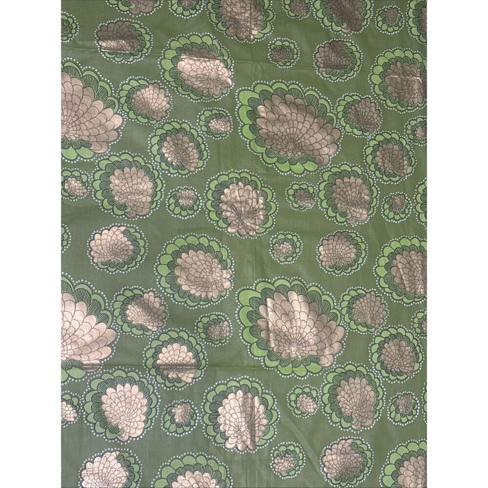 Vintage Ankara African Wax Print Dahlia Floral Fabric 288"L x 43"W 8 Yards